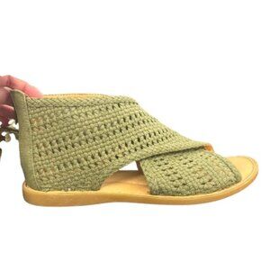 Born Iwa Mac Sandals Women's Size 11M Green Macrame Perforated BR0046663 CQH23